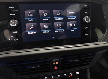 Volkswagen Jetta 2019 - Thumbnail 20