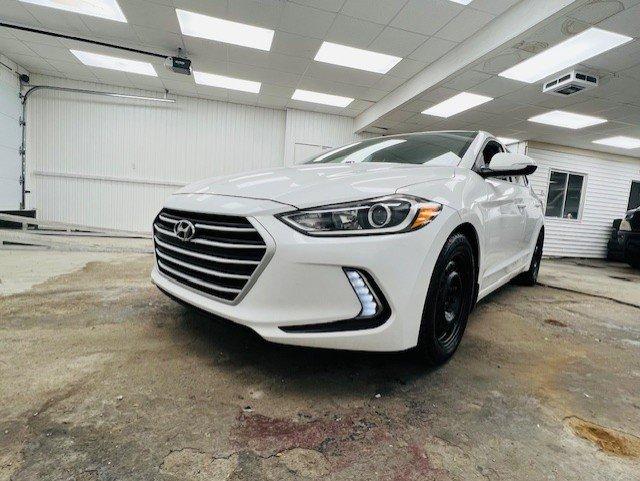 Hyundai Elantra 2017 - Image 1