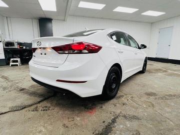 Hyundai Elantra 2017 - Thumbnail 8