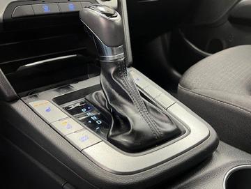 Hyundai Elantra 2017 - Thumbnail 27