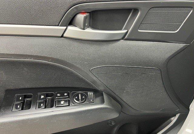 Hyundai Elantra 2017 - Image 29