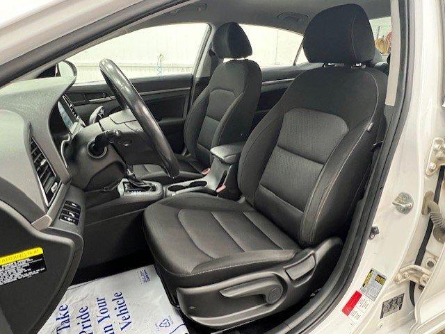 Hyundai Elantra 2017 - Image 33