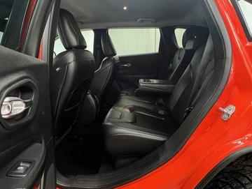 Jeep Cherokee 2021 - Thumbnail 33