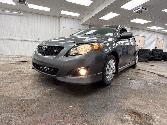 Toyota Corolla 2010 - Image 1