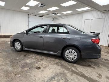 Toyota Corolla 2010 - Thumbnail 9