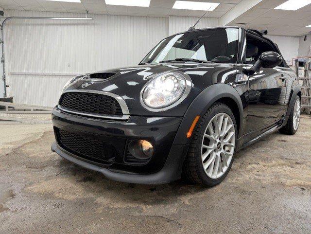 Mini Convertible 2014 - Image 1