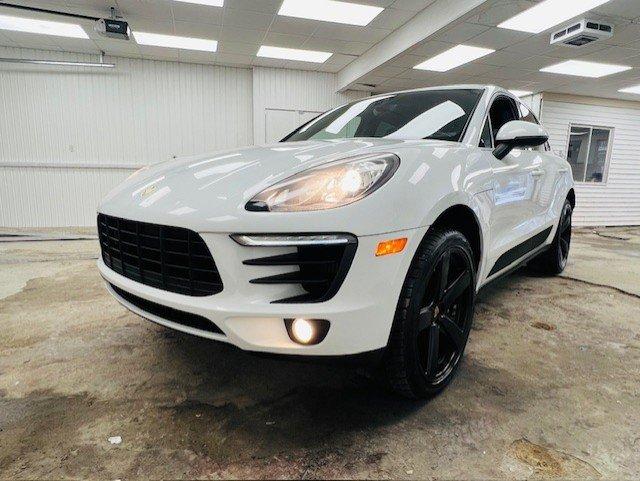 Porsche Macan 2017 - Image 1