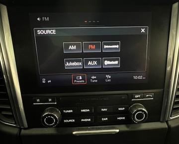 Porsche Macan 2017 - Thumbnail 21