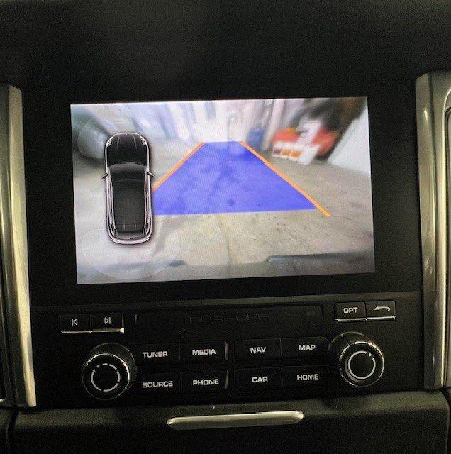 Porsche Macan 2017 - Image 23