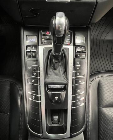 Porsche Macan 2017 - Thumbnail 24