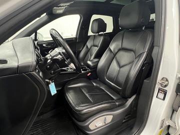 Porsche Macan 2017 - Thumbnail 33