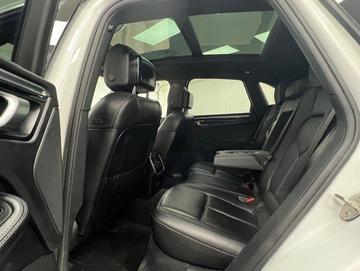 Porsche Macan 2017 - Thumbnail 35