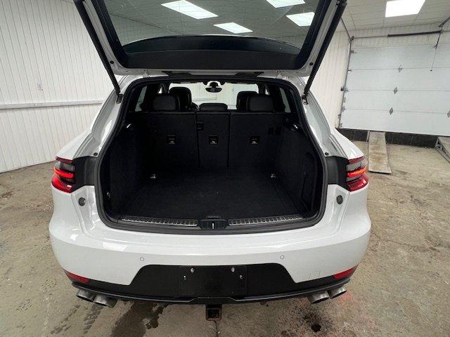 Porsche Macan 2017 - Image 37