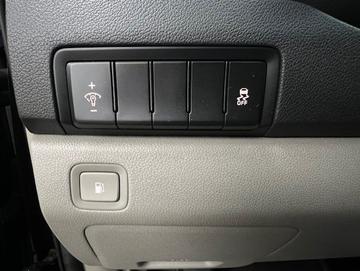 Kia Sedona 2020 - Thumbnail 24