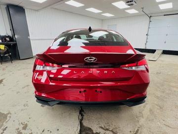 Hyundai Elantra 2022 - Thumbnail 8