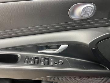 Hyundai Elantra 2022 - Thumbnail 24