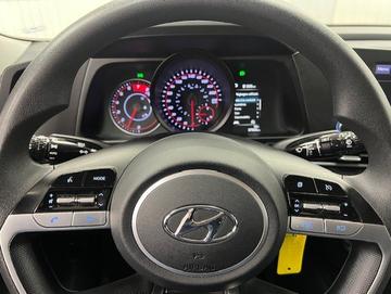 Hyundai Elantra 2022 - Thumbnail 13