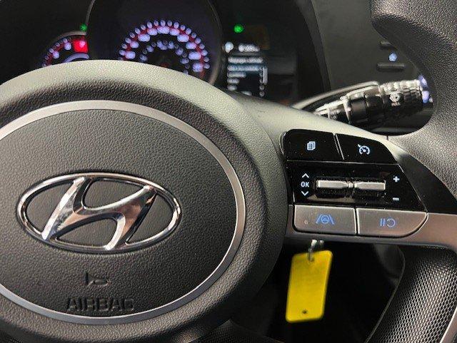 Hyundai Elantra 2022 - Image 15