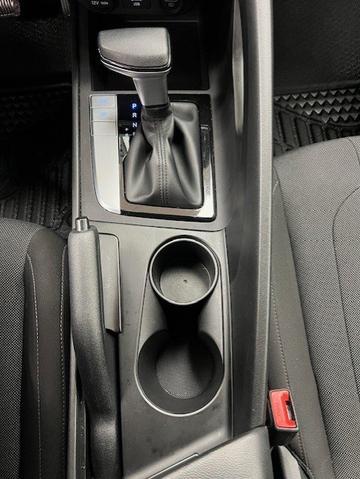 Hyundai Elantra 2022 - Thumbnail 21