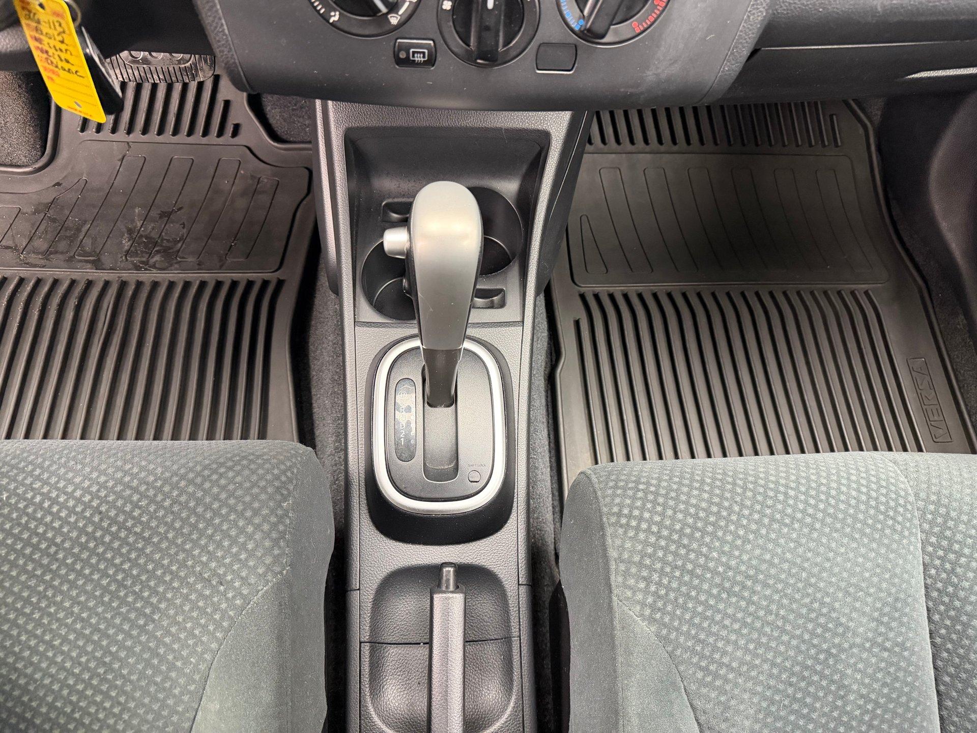Nissan Versa 2012 - Image 13