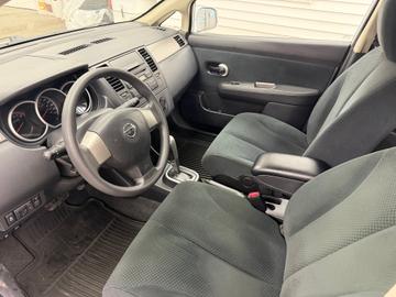 Nissan Versa 2012 - Thumbnail 14