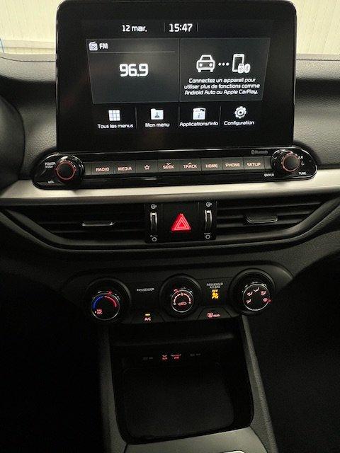 Kia Forte 2020 - Image 17