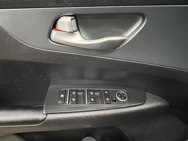 Kia Forte 2020 - Image 22