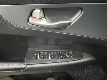 Kia Forte 2020 - Thumbnail 22