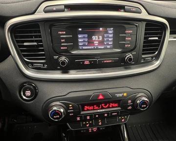 Kia Sorento 2016 - Thumbnail 16