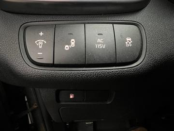 Kia Sorento 2016 - Thumbnail 22