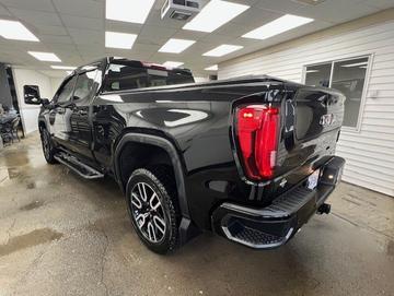 GMC Sierra 1500 2023 - Thumbnail 9