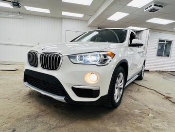 BMW X1 2016 - Thumbnail 1