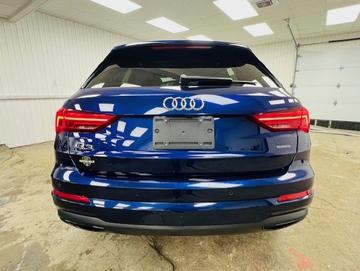 Audi Q3 2022 - Thumbnail 7
