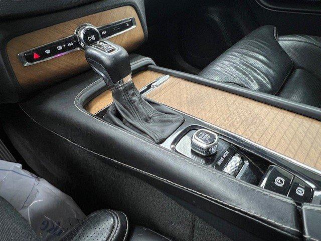 Volvo XC90 2018 - Image 26