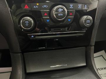 Chrysler 300 2014 - Thumbnail 21