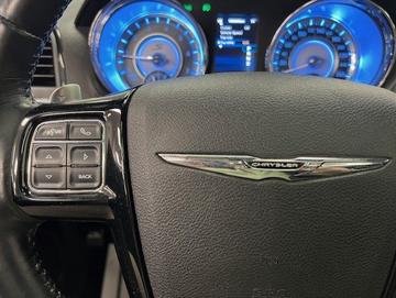 Chrysler 300 2014 - Thumbnail 15