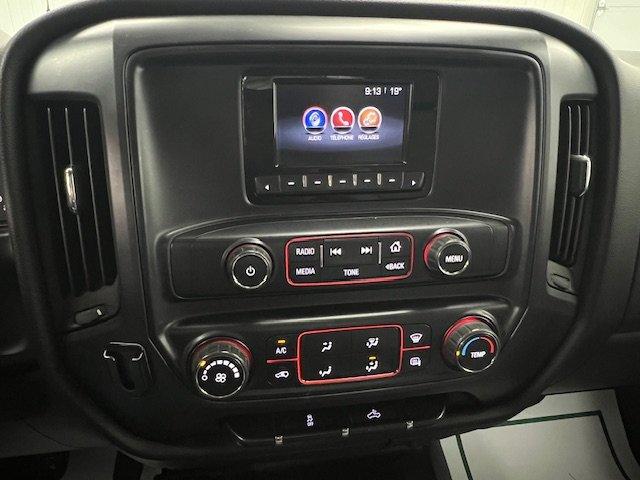 GMC Sierra 1500 2015 - Image 17