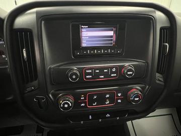GMC Sierra 1500 2015 - Thumbnail 18