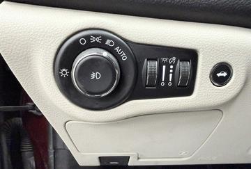 Chrysler 200 2015 - Thumbnail 22
