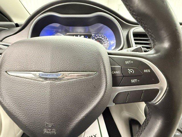 Chrysler 200 2015 - Image 14