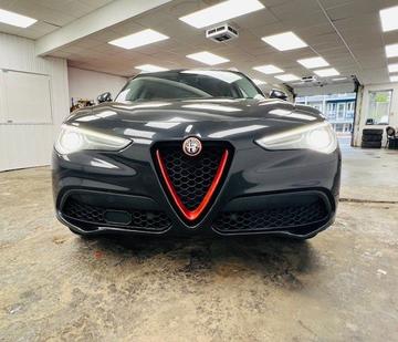 Alfa Romeo Stelvio 2018 - Thumbnail 2