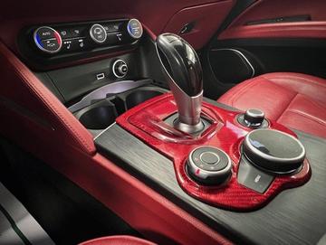 Alfa Romeo Stelvio 2018 - Thumbnail 29