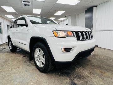 Jeep Grand Cherokee 2017 - Thumbnail 3
