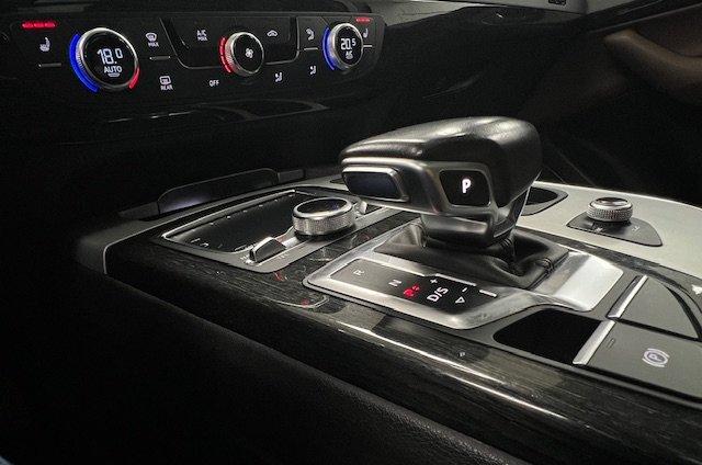 Audi Q7 2018 - Image 23