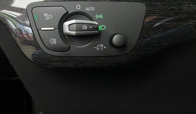 Audi Q7 2018 - Image 25