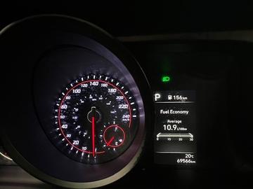 Hyundai Elantra 2023 - Thumbnail 14
