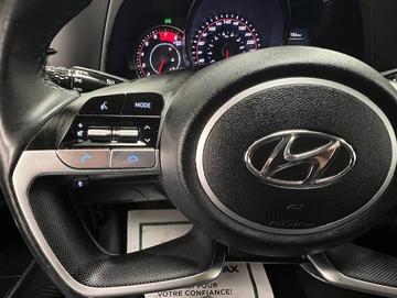 Hyundai Elantra 2023 - Thumbnail 16