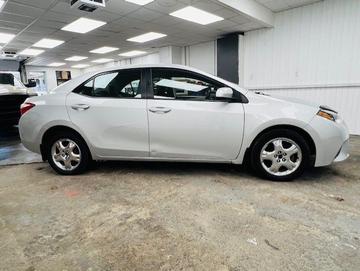 Toyota Corolla 2015 - Thumbnail 5
