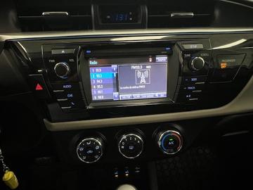 Toyota Corolla 2015 - Thumbnail 16