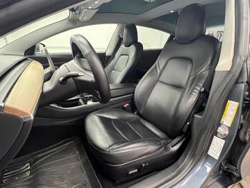 Tesla Model 3 2020 - Thumbnail 17